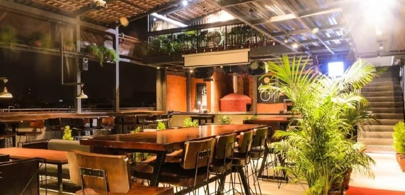 Shift Lounge in HSR, South Bengaluru | Get Upto 50% Off