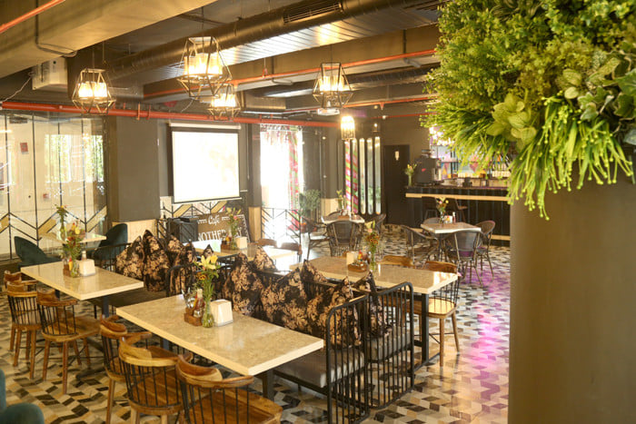 Castle's Barbeque in Janakpuri | Get Upto 50% Off
