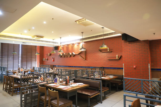 EazyDiner Banner