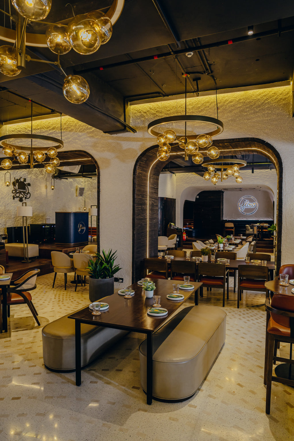Flow Brew & Dine in Commons at DLF Avenue, Saket | Get Upto 50% Off