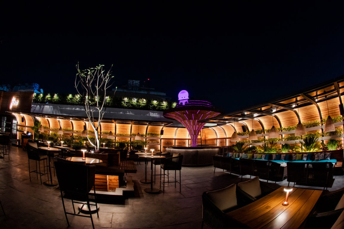 Flow Brew & Dine in Commons at DLF Avenue, Saket | Get Upto 50% Off