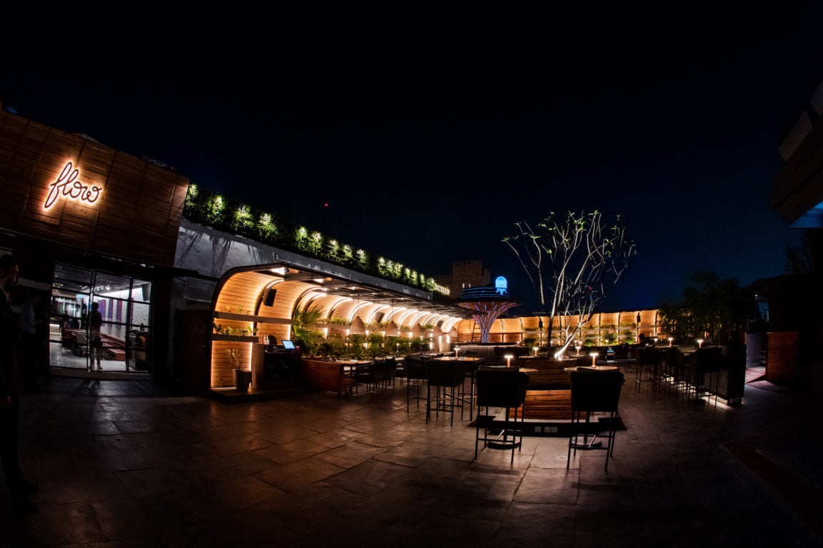 Flow Brew & Dine in Commons at DLF Avenue, Saket | Get Upto 50% Off