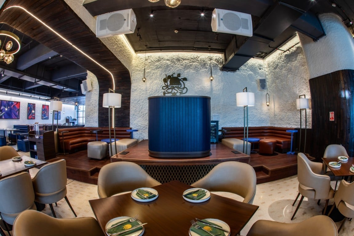 Flow Brew & Dine in Commons at DLF Avenue, Saket | Get Upto 50% Off