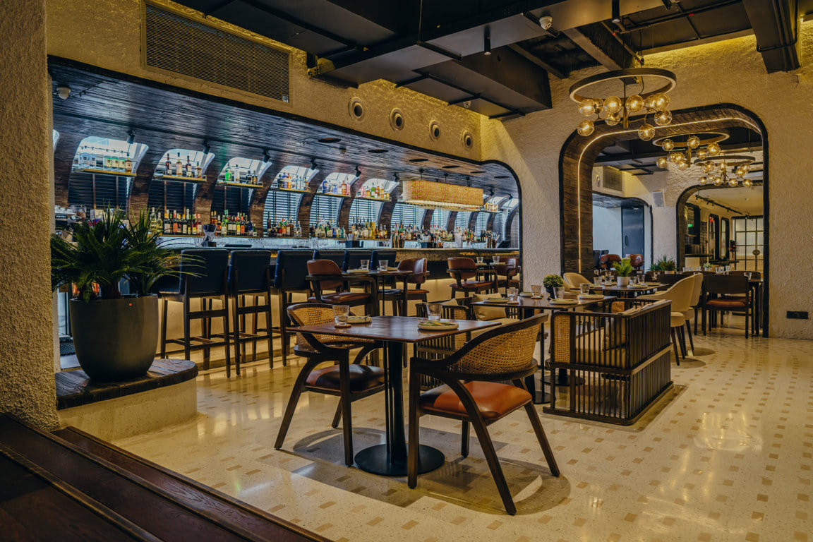 Flow Brew & Dine in Commons at DLF Avenue, Saket | Get Upto 50% Off