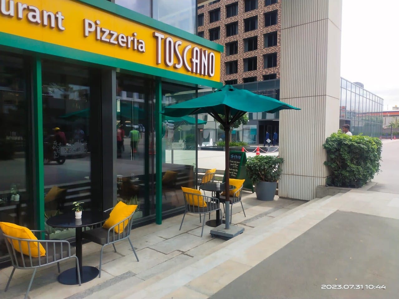 Best Restaurants in Manyata Tech Park, Nagawara | EazyDiner