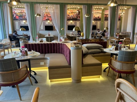 Fusion 9 in Inorbit Mall, Hitech City | Get Upto 50% Off