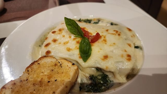 Springrose Restaurant & Banquets