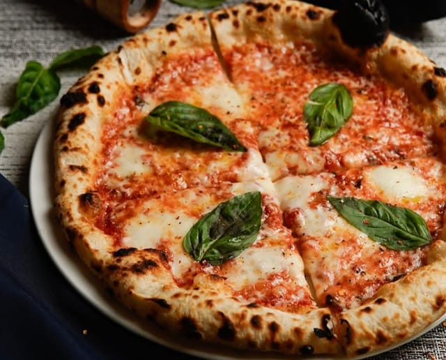 Giulia Armando - Pizzeria, Bar & Grill
