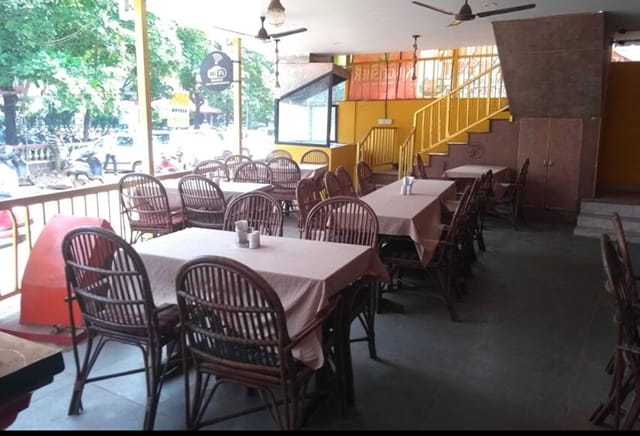 Bharat Bar & Restaurant