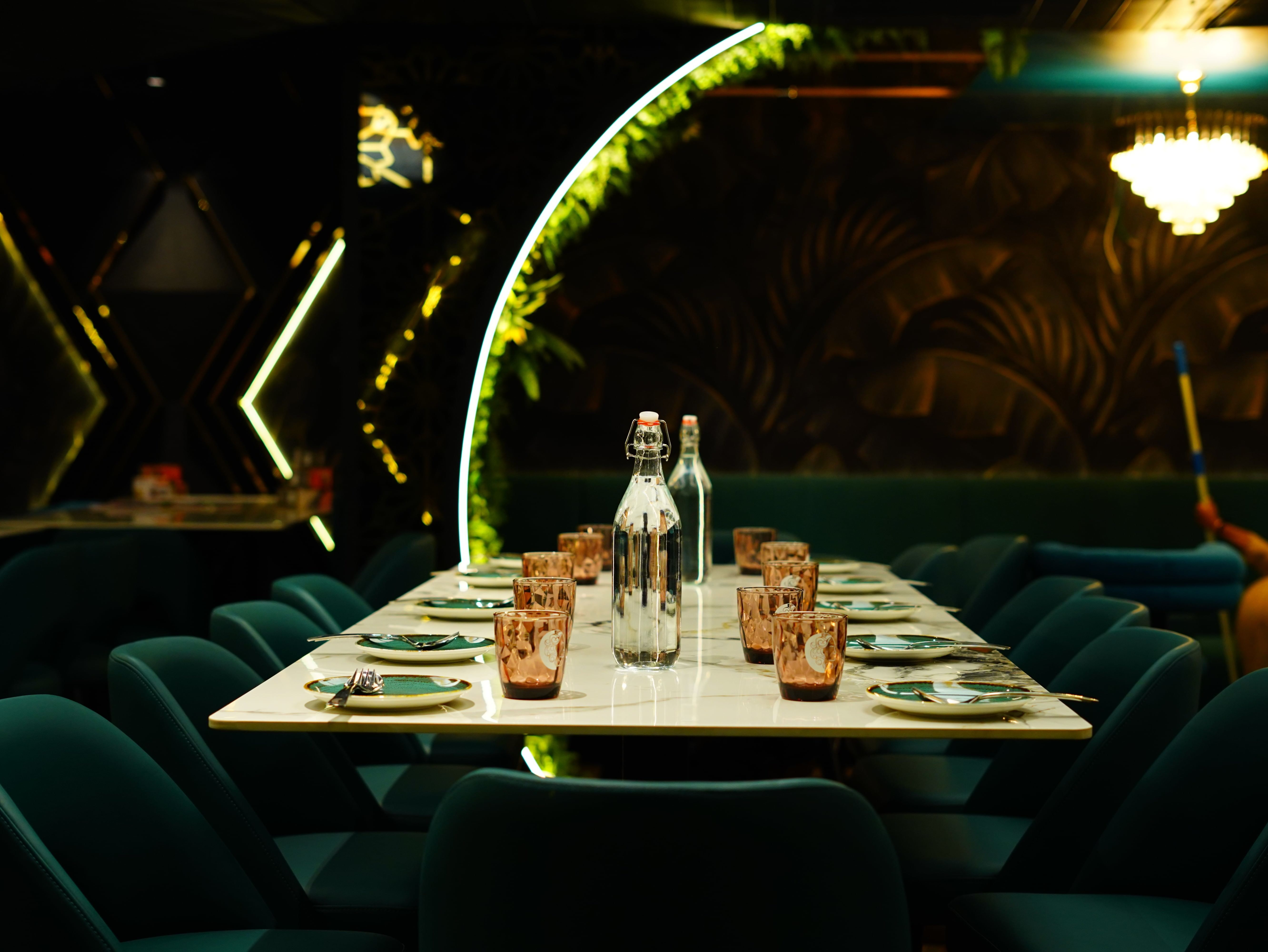 Luna Rooftop & Lounge