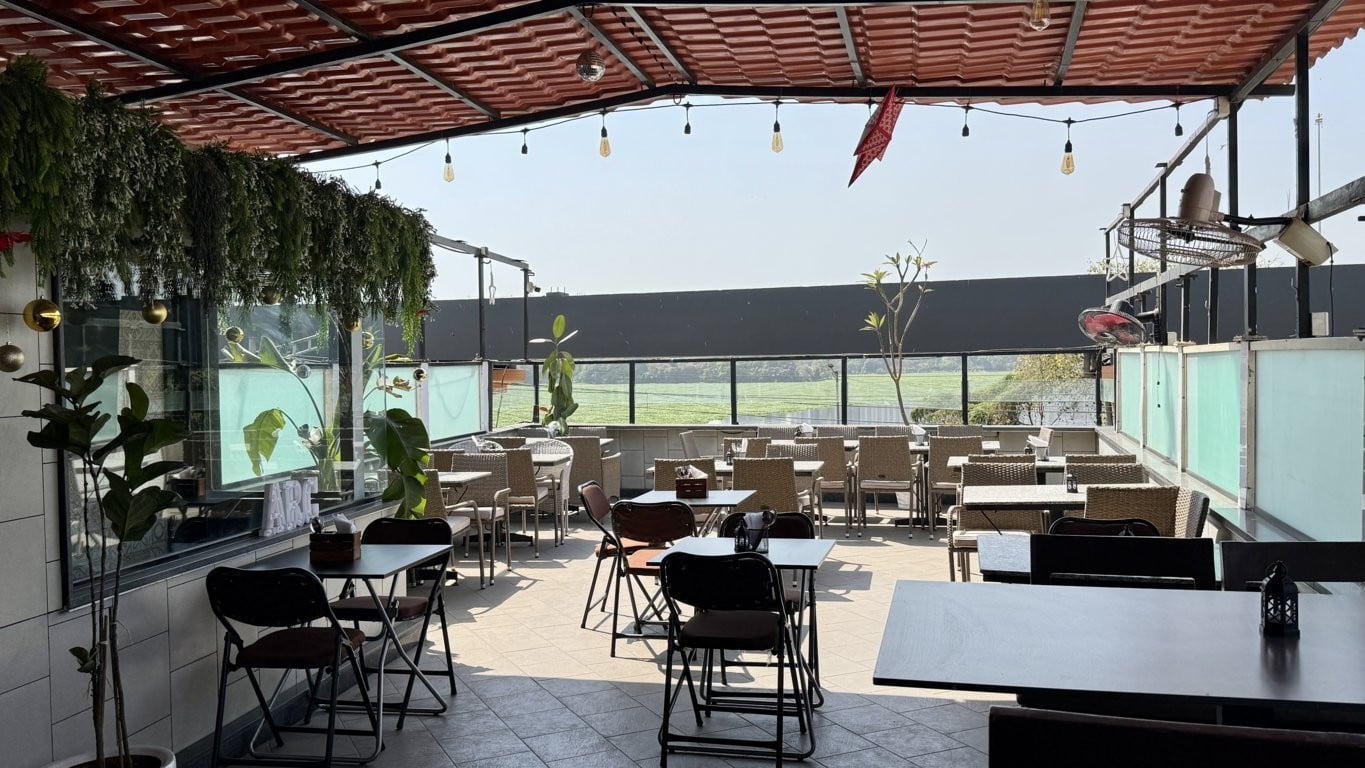 ARC Powai- Lounge & Rooftop in Powai, Central Mumbai | Get Upto 50% Off
