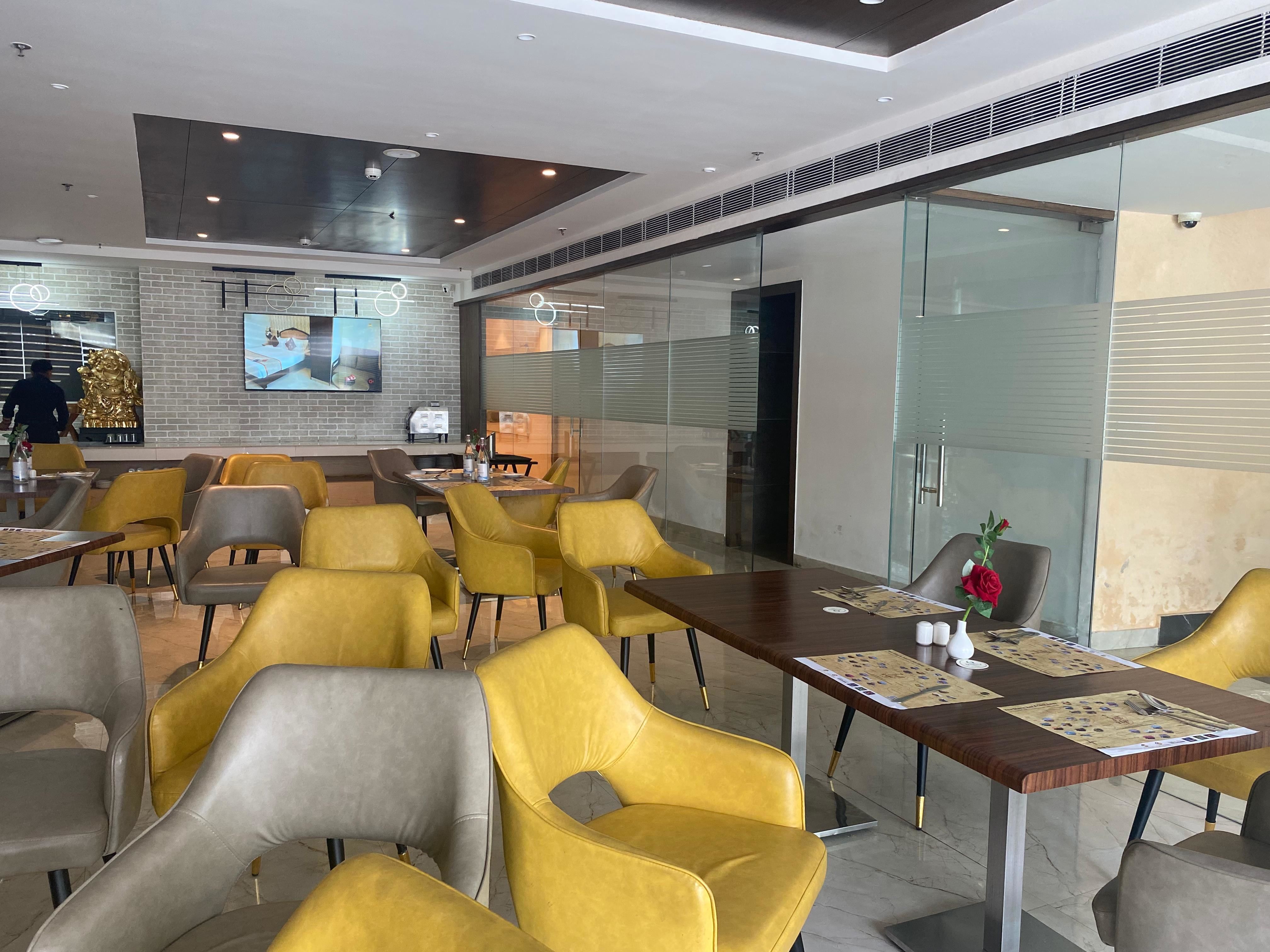 Pavilion - Quality Inn Elite