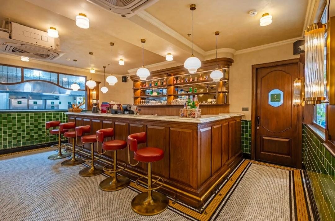 Best Pizza Restaurants Near Me 🍽️ | EazyDiner