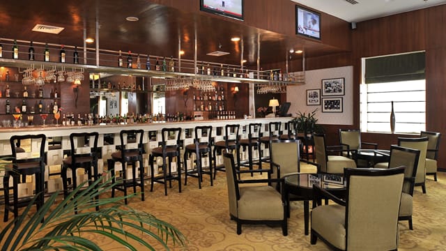 Polo Bar