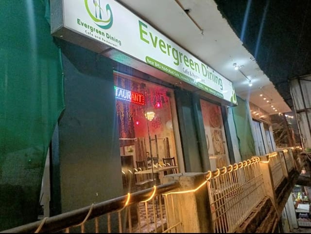 Evergreen Dining Cafe And Restaurant 