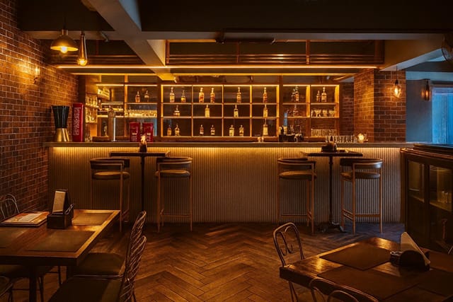 Barrels & Bites Kitchen & Bar