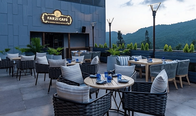Farzi Cafe