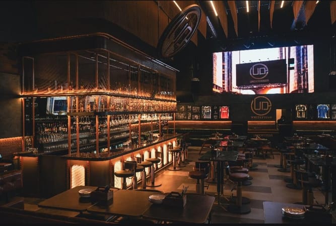 Underdoggs Sports Bar & Grill