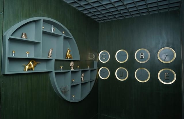 Cube Bar