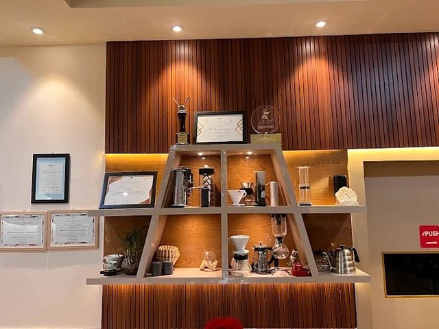 Roastry By Caffeine Dream