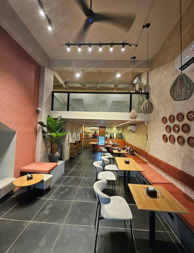The Loma - Cafe & Kitchen