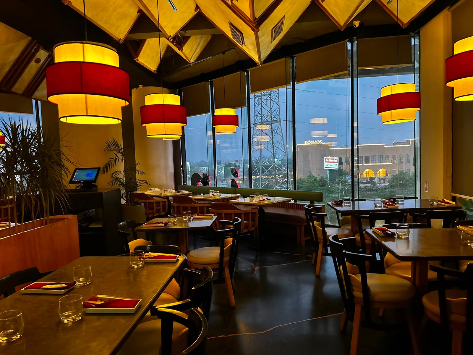 Striker Privè in Worldmark 4, Sector 65, Gurgaon | Get Upto 50% Off