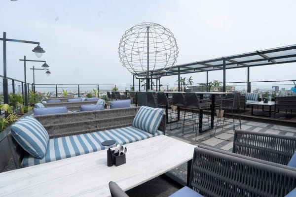 Aerosky Bar and Kitchen, Transitel - A Boutique Hotel, Kolkata