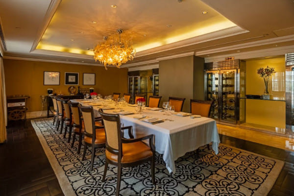 Le Cirque Signature, The Leela Palace Bengaluru