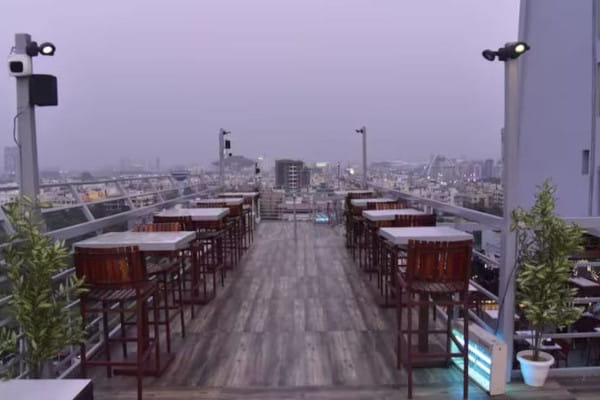Glook The Sky Lounge, Rajarhat New Town, Kolkata