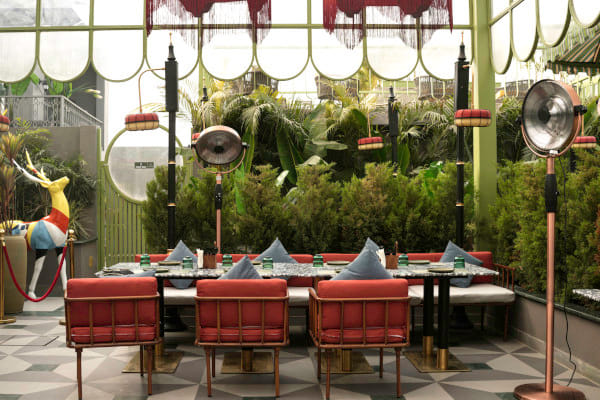 Bon Chic, Radisson Blu Hotel Amritsar