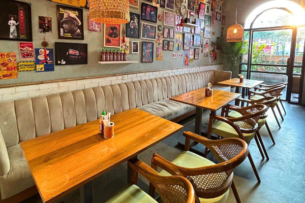 Ping's Bia Hoi, One Horizon Center, Golf Course Road