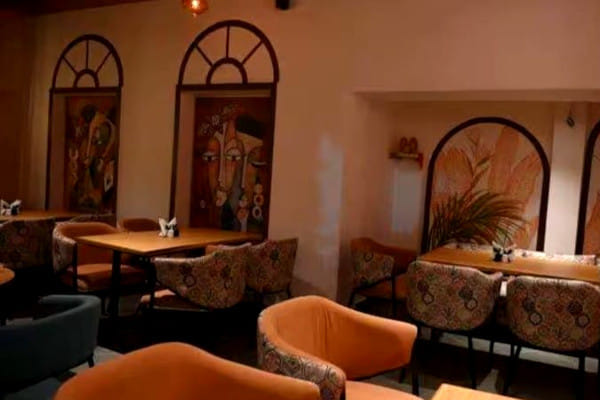 Aqua Java, Sarat Bose Road, Kolkata