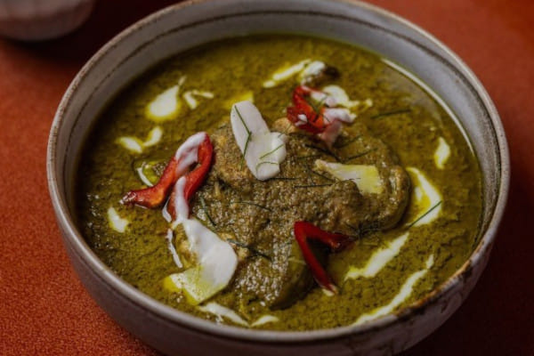 Thai Green Curry, Banng, Two Horizon Center