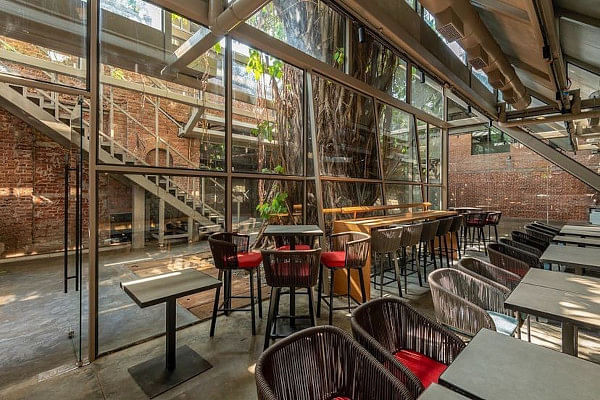 Banyan Tree Café, Fort, South Mumbai