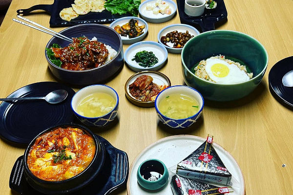 Hanok Restaurant, Majnu ka Tila, North Delhi