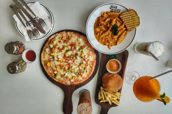 Delhi 2D Cafe, MKT, North Delhi