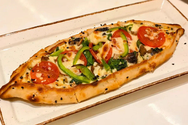 Turkish pide, The Green Plate Society, Bangalore