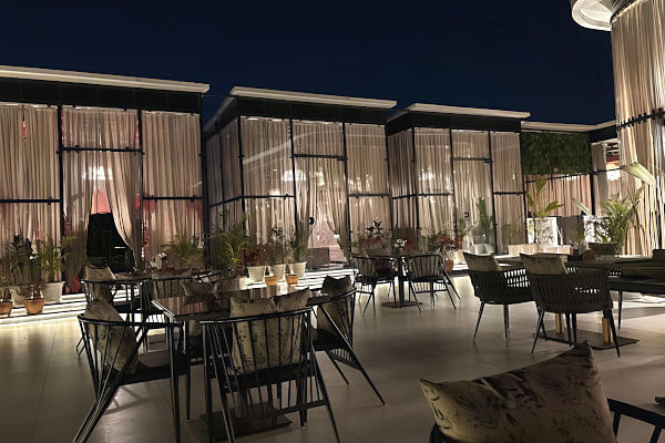The Luxury Lounge by Sunsutra, Maldahiya, Varanasi