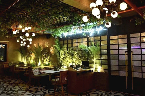 Molecule Gastro Bar, Mahmoorganj, Varanasi