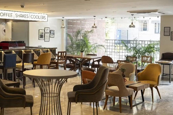 Cafe Omi, DLF Phase 3, Gurgaon