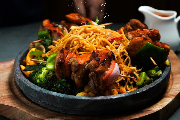 Chicken Shashlik Sizzler @ Gola Sizzlers, Connaught Place, Central Delhi