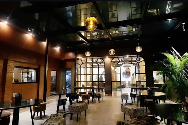 Angeethee Restaurant, Dumrao Bagh Colony, Varanasi