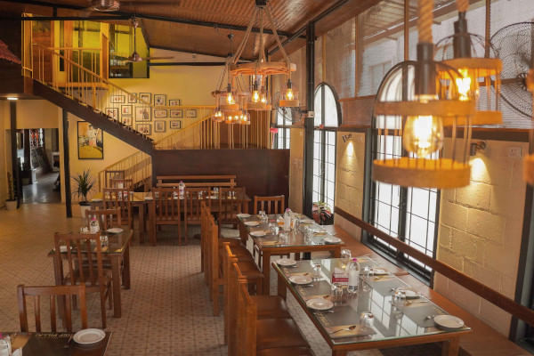 Restaurant Chef Pillai, Multiple Locations