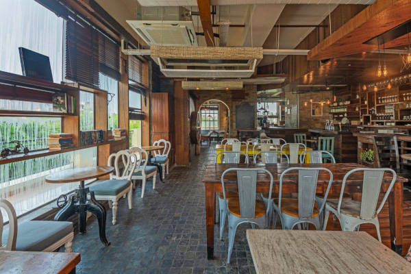 Di Ghent Café, Cross Point Mall, Gurgaon