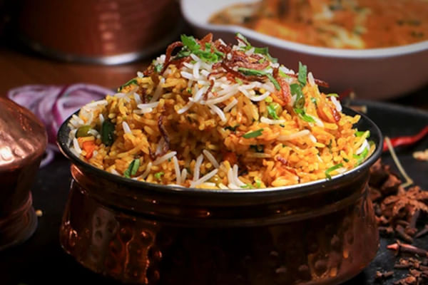 Saltanat - King of Biryani and North Indian, Nagerbazar, Kolkata