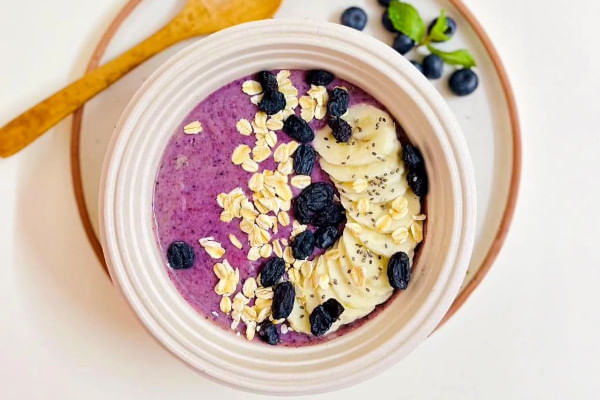 Berry Bang Smoothie Bowl @ Fruitful, Alwarpet, Chennai