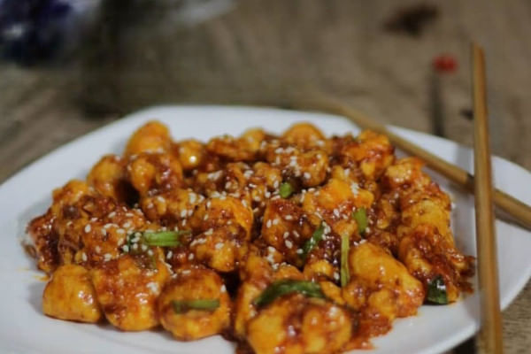 Spicy Sesame Cauliflower, Supreme Upper Crust, Vennala, Kochi