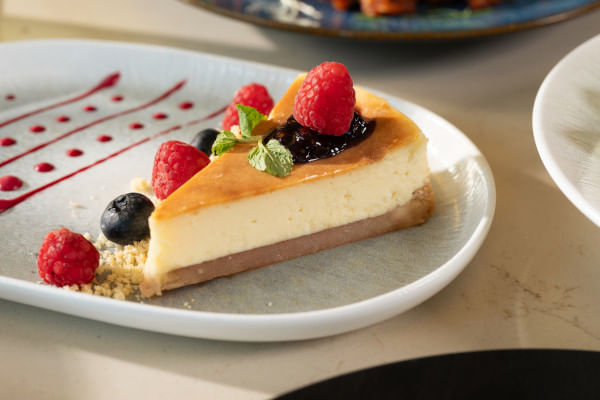 Blueberry Cheesecake, Together & Co. by Hilton Garden Inn Mumbai International Airport, Hilton Garden Inn Mumbai International Airport