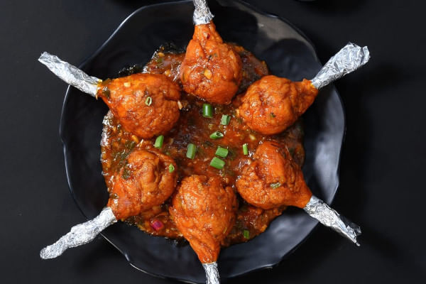 Stuffed Chicken Winglet, Golden Dragon, Kochi