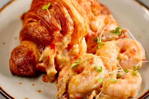 Kandhari Prawns with Butter Croissant, Lila-Curated Experiences, Kochi